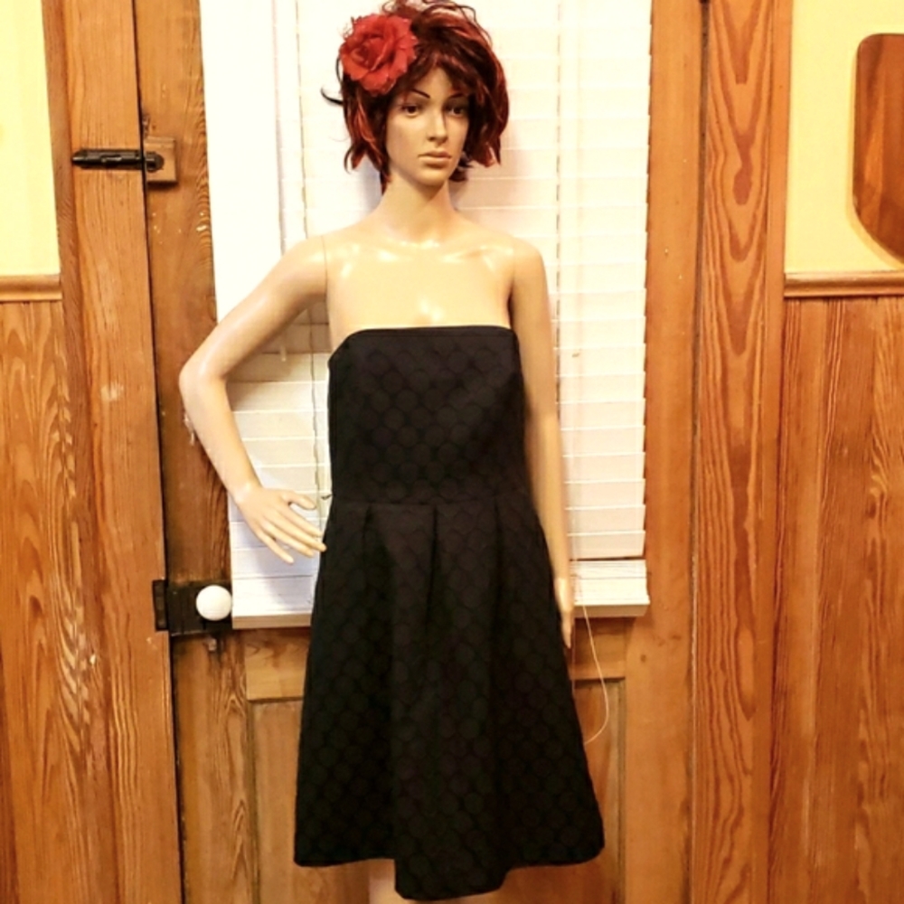 Strapless Size 6 White Black Dress